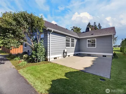 Exterior - 3218 Division St, Enumclaw, WA 98022 photo 6 of 14