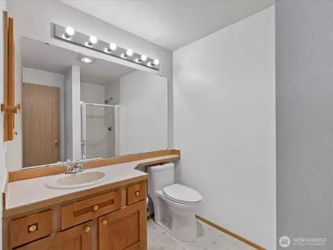 Bath - 16101 Bothell Everett Hwy #H5, Mill Creek, WA 98012 photo 1 of 1
