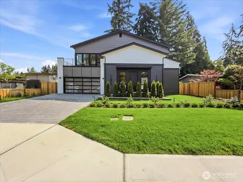 1212 143rd Ave SE, Bellevue, WA 98007
