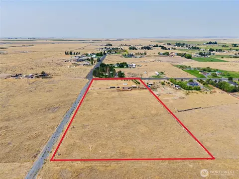 9625 Rd H8 NE, Moses Lake, WA 98837