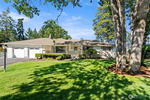 10005 Becker Dr SW, Lakewood, WA 98499