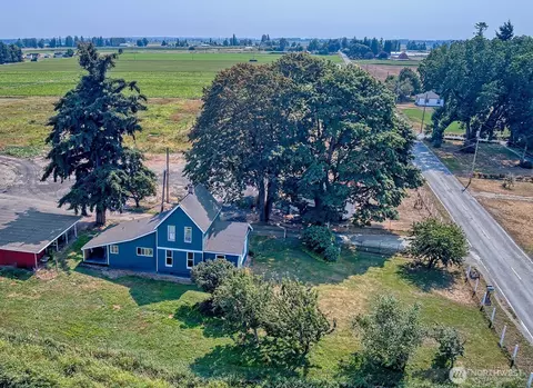 14417 Bradshaw Rd, Mount Vernon, WA 98273