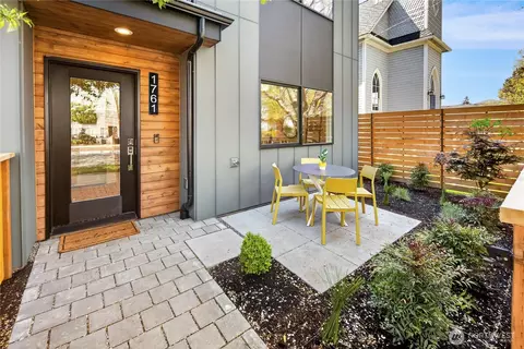 1761 NW 62nd St, Seattle, WA 98107