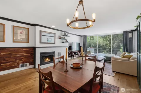 17001 Inglewood Rd NE #N208, Kenmore, WA 98028