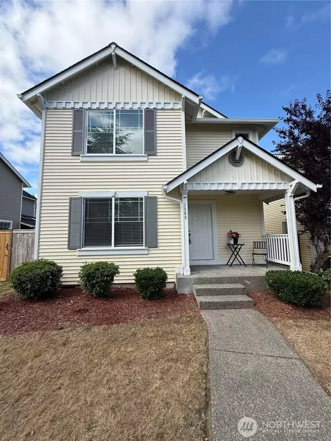 1869 Johnson Ave, Dupont, WA 98327