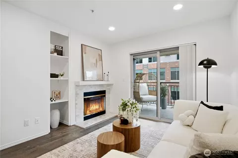769 Hayes St #201, Seattle, WA 98109