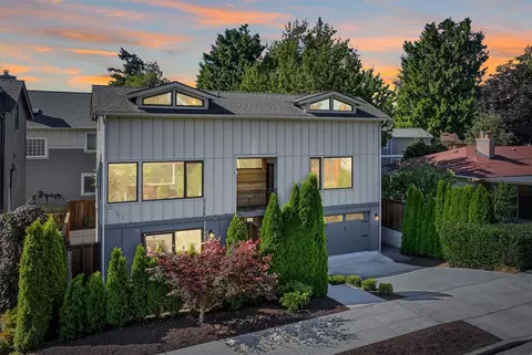 2415 NE 77th St, Seattle, WA 98115