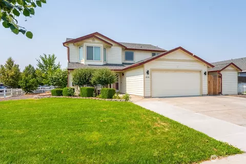 1916 Allen Ave, Moses Lake, WA 98837