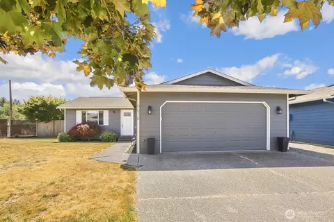 6618 98th Pl NE, Marysville, WA 98270
