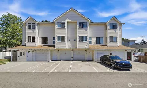 7009 42nd Ave S #1, Seattle, WA 98118