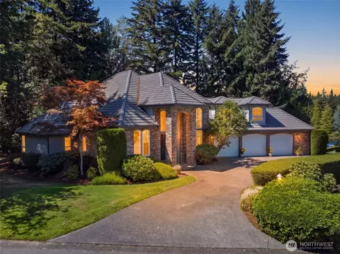 4606 Saddleback Dr NW, Gig Harbor, WA 98332