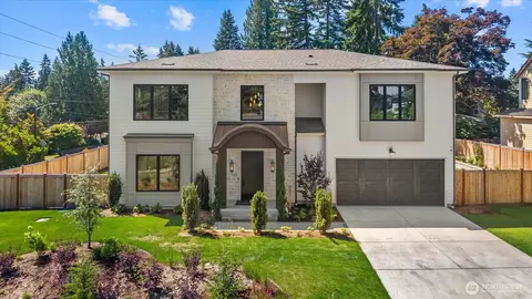 10789 SE 10th St, Bellevue, WA 98004
