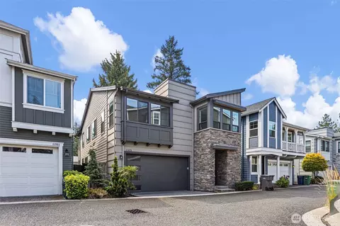 11823 NE 70th Ln, Kirkland, WA 98033