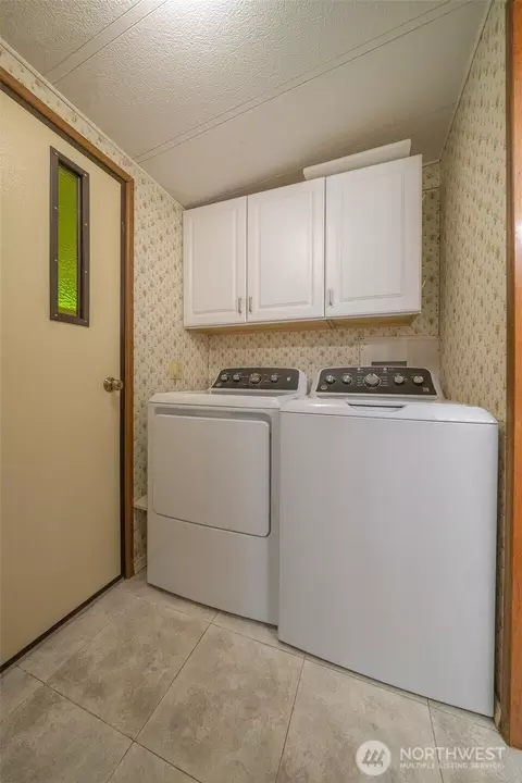 Other - 17336 Woodcrest Dr NE, Bothell, WA 98011 photo 4 of 9