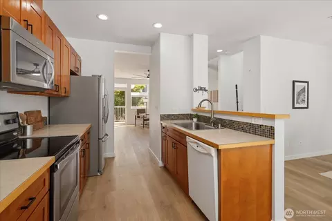Kitchen - 16347 119th Ln NE, Bothell, WA 98011 photo 3 of 3