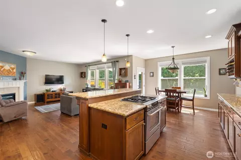 Kitchen - 714 182nd St E, Spanaway, WA 98387 photo 2 of 3