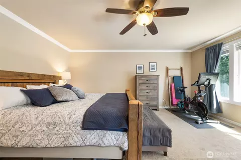 Bedroom - 714 182nd St E, Spanaway, WA 98387 photo 5 of 6