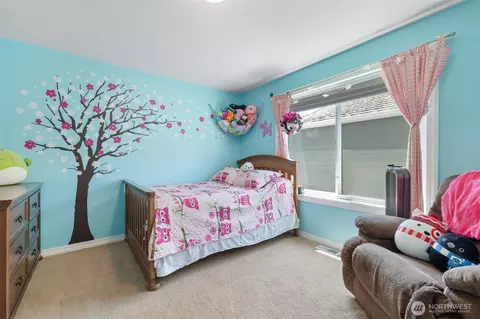 Bedroom - 714 182nd St E, Spanaway, WA 98387 photo 3 of 6