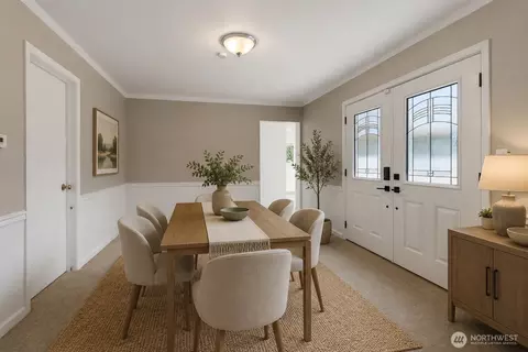 Dining - 26318 SE 428th St, Enumclaw, WA 98022 photo 1 of 1