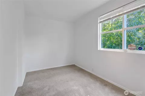 Bedroom - 26318 SE 428th St, Enumclaw, WA 98022 photo 5 of 5
