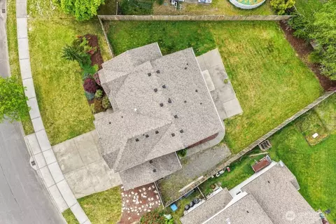 View/Area - 209 Burr St NE, Orting, WA 98360 photo 1 of 4