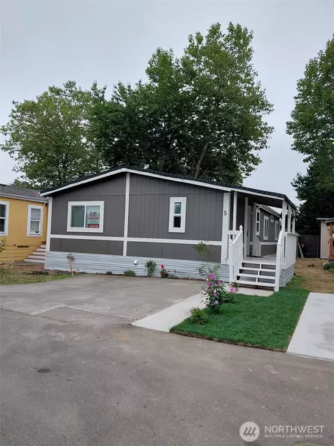 22111 108th Ave SE #5, Kent, WA 98031