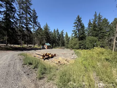 851 Aspen Springs Rd, Cle Elum, WA 98922