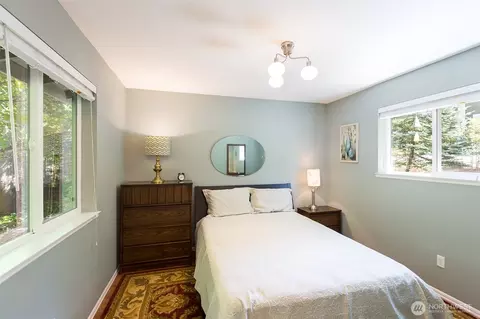 Bedroom - 144 Cougar Crest Rd, Sequim, WA 98382 photo 5 of 5