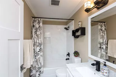 Bath - 144 Cougar Crest Rd, Sequim, WA 98382 photo 5 of 6