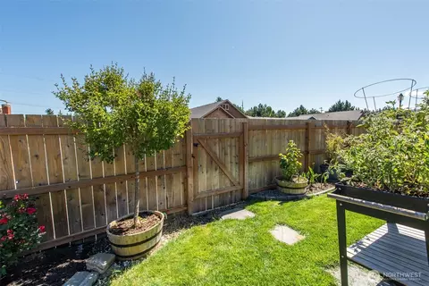 Exterior - 10 Perch Dr, Sequim, WA 98382 photo 7 of 10