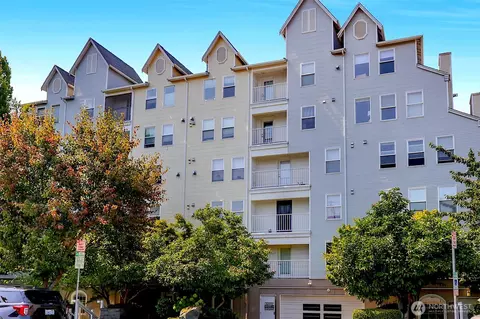 Other - 2522 Rucker Ave #303, Everett, WA 98201 photo 1 of 6