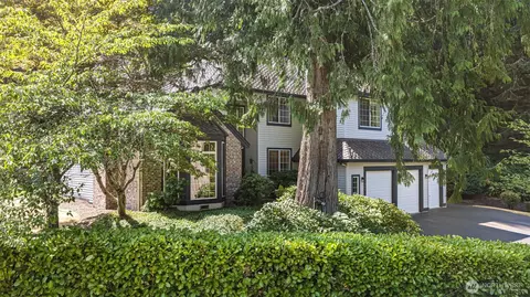 18929 203rd Ave NE, Woodinville, WA 98077