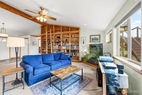 Living - 1291 Thornton Dr, Sequim, WA 98382 photo 1 of 3