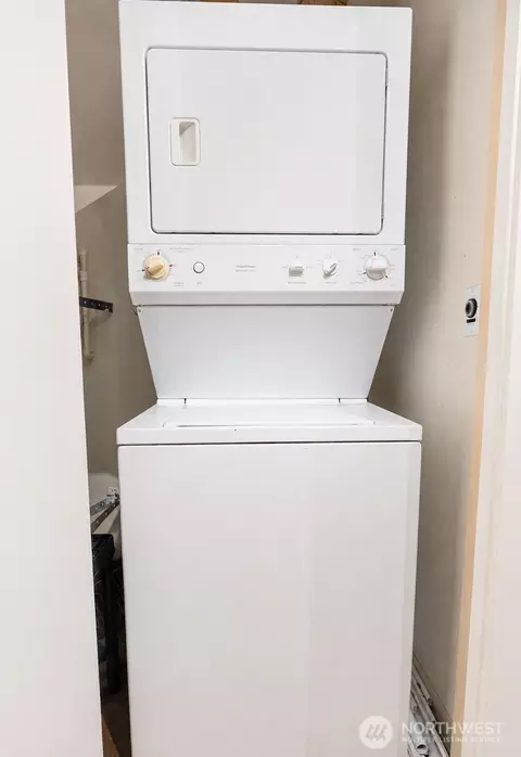 Other - 1420 E Pine St #E6, Seattle, WA 98122 photo 4 of 10
