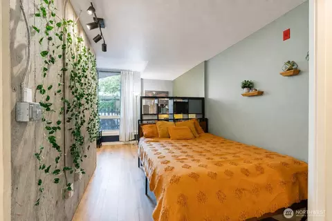 Bedroom - 1420 E Pine St #E6, Seattle, WA 98122 photo 1 of 2