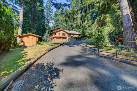 21331 236th Ave SE, Maple Valley, WA 98038