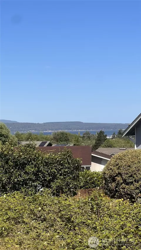 37461 Hood Canal Dr NE, Hansville, WA 98340