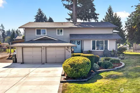 2622 211th Ave E, Lake Tapps, WA 98391