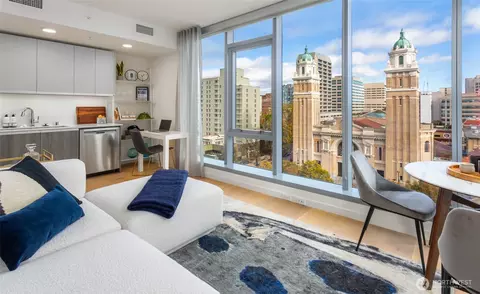 800 Columbia St #1510, Seattle, WA 98104