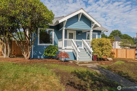 Exterior - 1702 Rainier Ave, Everett, WA 98201 photo 5 of 15