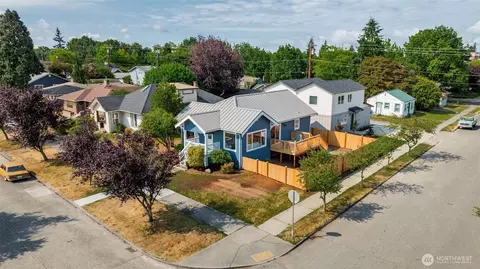 View/Area - 1702 Rainier Ave, Everett, WA 98201 photo 1 of 1