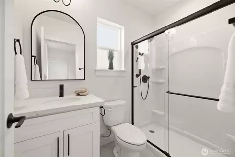 Bath - 1702 Rainier Ave, Everett, WA 98201 photo 1 of 2