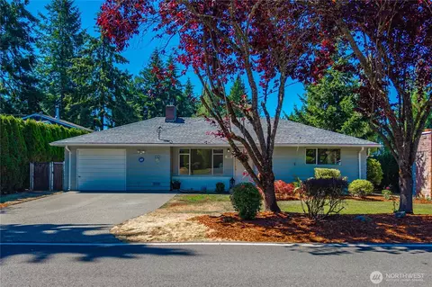 16821 19th Ave SW, Normandy Park, WA 98166