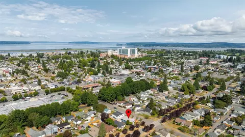 View/Area - 1702 Rainier Ave #B, Everett, WA 98201 photo 1 of 2