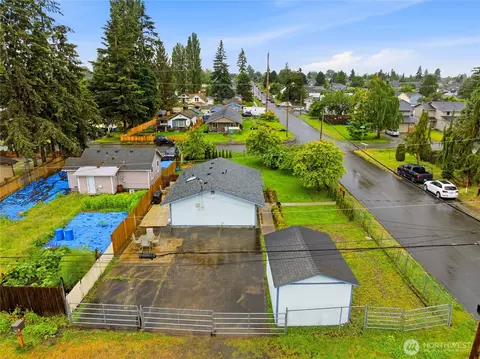 View/Area - 3208 21st St, Everett, WA 98201 photo 1 of 7