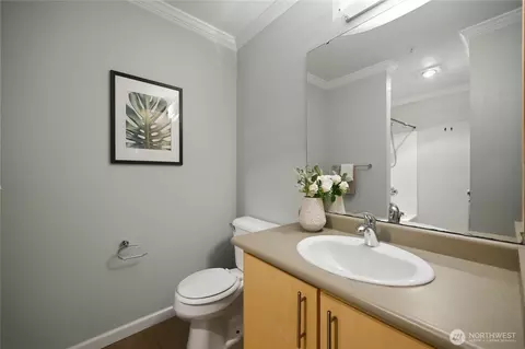 Bath - 10709 Valley Viewrd #C101, Bothell, WA 98011 photo 2 of 2