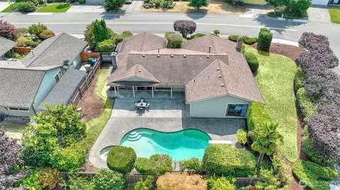 14656 SE Fairwood Blvd, Renton, WA 98058
