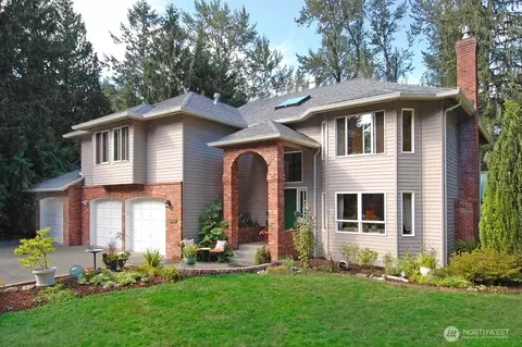 23924 SE 186th St, Maple Valley, WA 98038