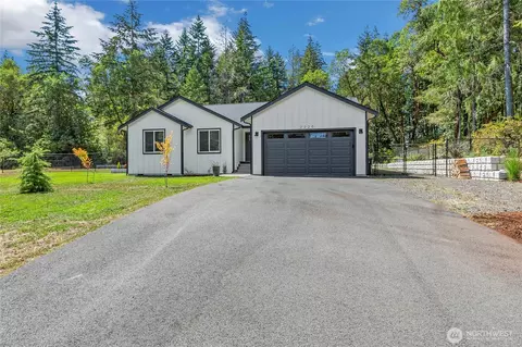 2220 202nd Ave SW, Lakebay, WA 98349