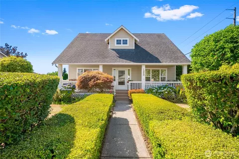 1200 Elm St, Lynden, WA 98264